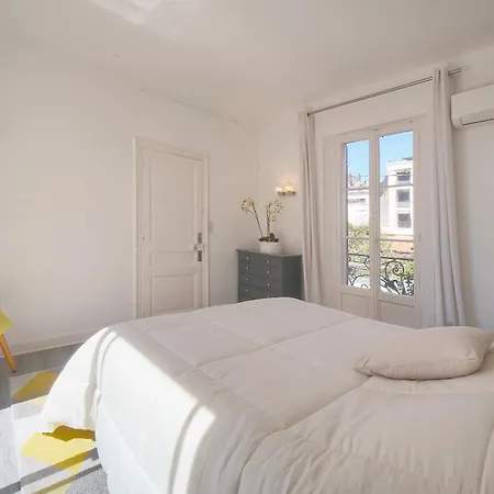 Frgk Moure Rouge Palm Vila Cannes