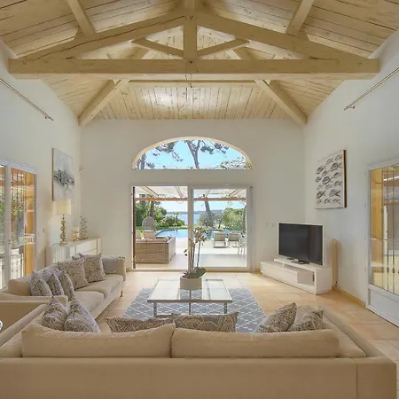 Vila Frgk Moure Rouge Palm Cannes